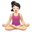 женщина медитирует с белым тоном кожи