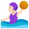женщина играет в водное поло с белым тоном кожи