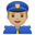 полицейский с средне-белым тоном кожи
