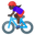 велосипедистка с тёмным тоном кожи