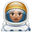 женщина-космонавт с средним тоном кожи